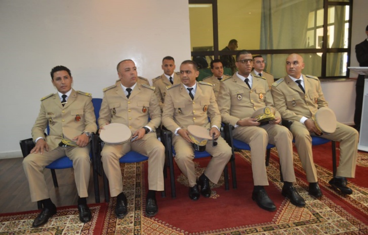 سطات.. عامل الاقليم يترأس حفل تنصيب رجال السلطة الجدد الملتحقين بعاصمة الشاوية سطات.. عامل الاقليم يترأس حفل تنصيب رجال السلطة الجدد الملتحقين بعاصمة الشاوية