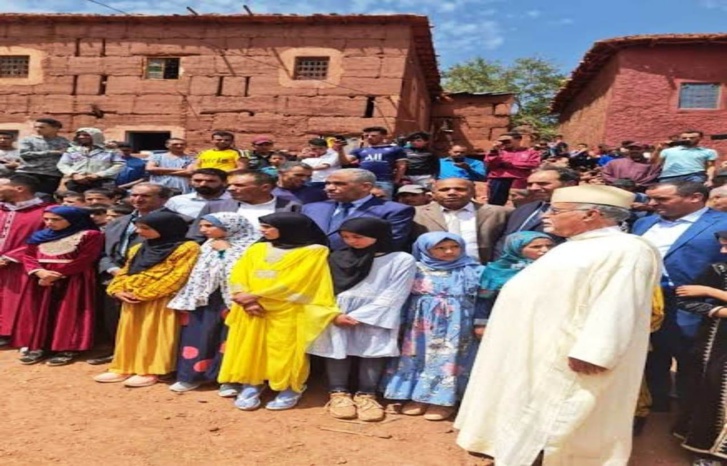 عامل إقليم أزيلال يقدم واجب العزاء لأسرة الضحيتين اللتين جرفتهما فيضانات ترسال عامل إقليم أزيلال يقدم واجب العزاء لأسرة الضحيتين اللتين جرفتهما فيضانات ترسال