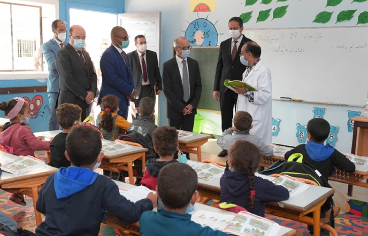 بنموسى يتفقد مؤسسات تعليمية بسيدي سليمان وسيدي قاسم بنموسى يتفقد مؤسسات تعليمية بسيدي سليمان وسيدي قاسم