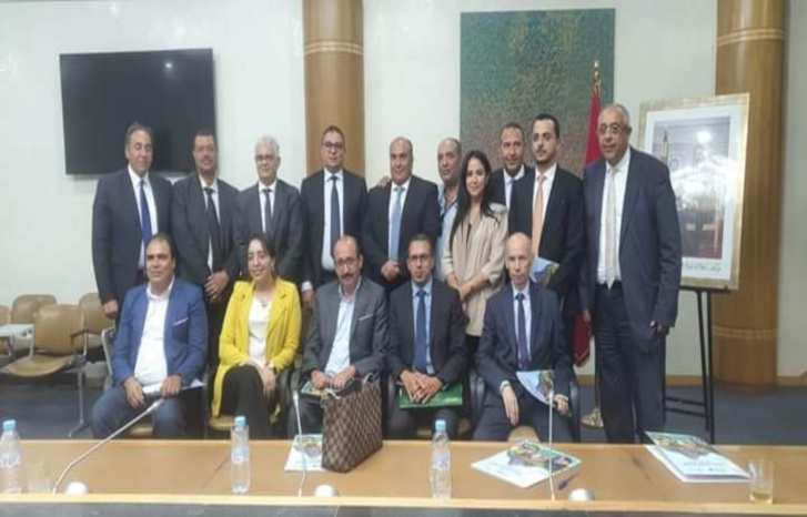 وزير التجهيز والماء في لقاء مع وفد رئيس مجلس جهة بني ملال خنيفرة ومشاريع مهيكلة على طاولة النقاش وزير التجهيز والماء في لقاء مع وفد رئيس مجلس جهة بني ملال خنيفرة ومشاريع مهيكلة على طاولة النقاش