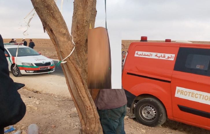 سطات: العثور على جثة شخص معلقة بشجرة تستنفر السلطات سطات: العثور على جثة شخص معلقة بشجرة تستنفر السلطات