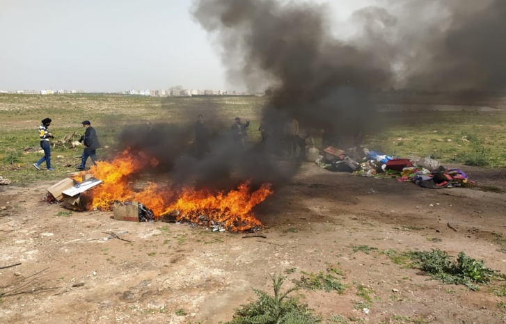 إتلاف حوالي طن ونصف من الممنوعات المحجوزة بالحسيمة إتلاف حوالي طن ونصف من الممنوعات المحجوزة بالحسيمة