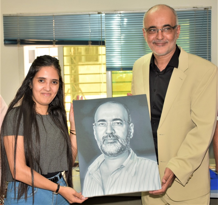 أسرة العلم تكرّم عبد الله الشرقاوي قيدوم الصحافيين القانونيين أسرة العلم تكرّم عبد الله الشرقاوي قيدوم الصحافيين القانونيين