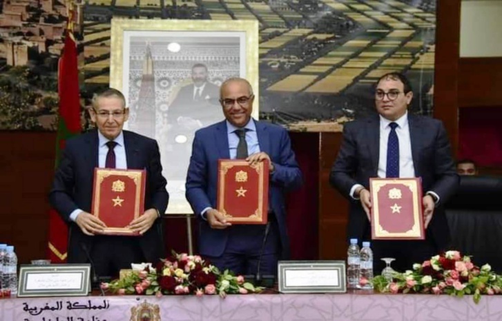 بني ملال.. إطلاق مشروع إنجاز كلية الطب والصيدلة ومشاريع مهيكلة بحضور وزير التعليم العالي ووالي جهة بني ملال خنيفرة بني ملال.. إطلاق مشروع إنجاز كلية الطب والصيدلة ومشاريع مهيكلة بحضور وزير التعليم العالي ووالي جهة بني ملال خنيفرة