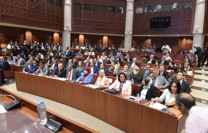 المشروع المالي يتوقع التحكم في التضخم وعجز الميزانية المشروع المالي يتوقع التحكم في التضخم وعجز الميزانية