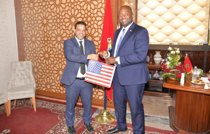 رئيس المجلس الجماعي لآسفي يستقبل القنصل العام الأمريكي  رئيس المجلس الجماعي لآسفي يستقبل القنصل العام الأمريكي