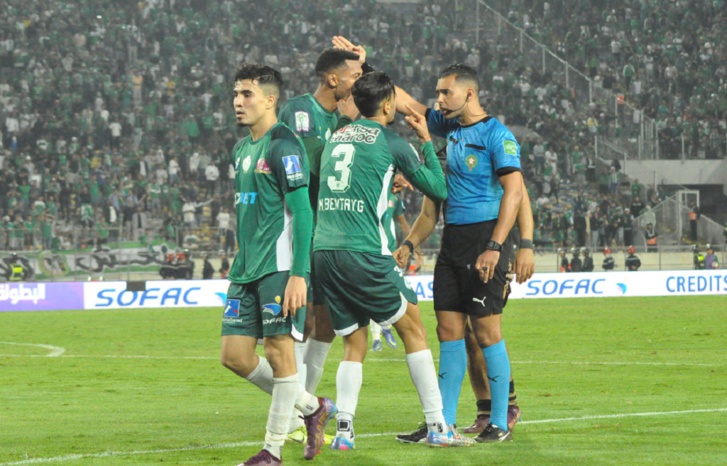 الوداد أمام فرصة توسيع الفارق والرجاء يستضيف الفتح لتعويض نكسة الديربي الوداد أمام فرصة توسيع الفارق والرجاء يستضيف الفتح لتعويض نكسة الديربي