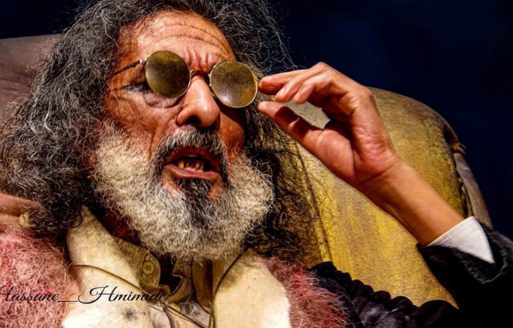 مسرحية "الجايحة 19" لمحمد فركاني ومدرسة العبث مسرحية "الجايحة 19" لمحمد فركاني ومدرسة العبث