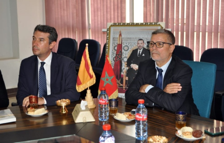 مسؤول ترابي إسباني في زيارة للقصر الكبير مسؤول ترابي إسباني في زيارة للقصر الكبير