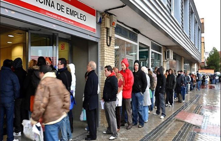 المغاربة يتصدرون ترتيب العمال الأجانب المسجلين في الضمان الاجتماعي بإسبانيا المغاربة يتصدرون ترتيب العمال الأجانب المسجلين في الضمان الاجتماعي بإسبانيا