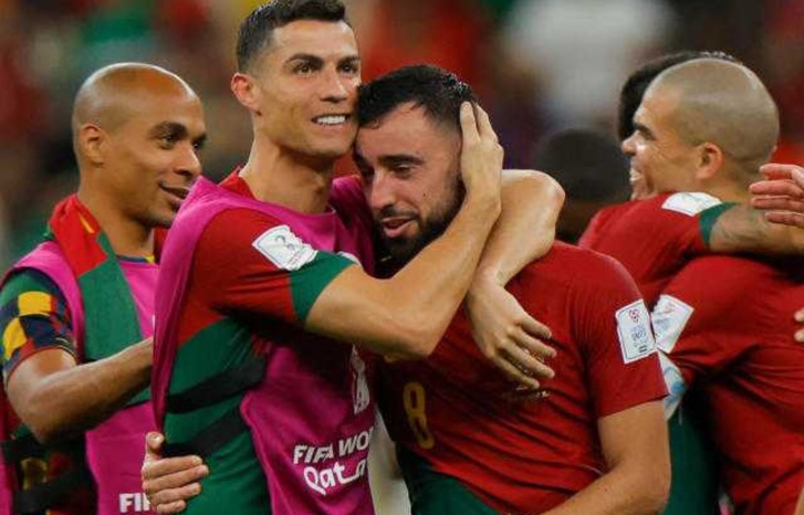 رسميا.. البرازيل والبرتغال إلى دور ثمن النهائي رسميا.. البرازيل والبرتغال إلى دور ثمن النهائي