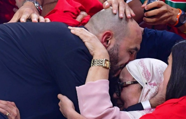 المنتخب المغربي: دروس الأخلاق والوطنية المنتخب المغربي: دروس الأخلاق والوطنية