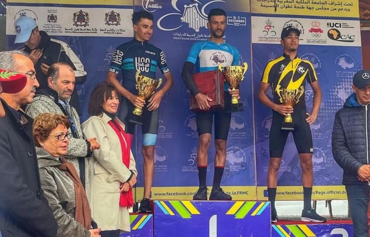 الصباحي يفوز بالمرحلة الأخيرة من طواف الدراجات لجهة طنجة تطوان الحسيمة الصباحي يفوز بالمرحلة الأخيرة من طواف الدراجات لجهة طنجة تطوان الحسيمة