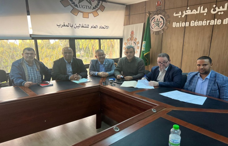 الجامعة الوطنية للصحة تعلن رفضها القاطع لخوصصة قطاع الصحة وادخال أنظمة التعاقد الجامعة الوطنية للصحة تعلن رفضها القاطع لخوصصة قطاع الصحة وادخال أنظمة التعاقد