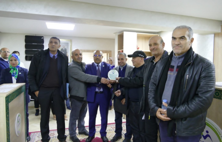 التعاضدية العامة لموظفي الإدارات العمومية تفتتح وحدة طبية اجتماعية وإدارية بتازة ومديرية إقليمية بفاس التعاضدية العامة لموظفي الإدارات العمومية تفتتح وحدة طبية اجتماعية وإدارية بتازة ومديرية إقليمية بفاس