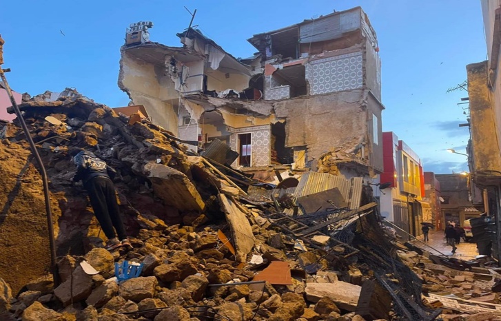 مصرع ثلاثة أشخاص وإصابة 5 آخرين في انهيار منزل بالبيضاء مصرع ثلاثة أشخاص وإصابة 5 آخرين في انهيار منزل بالبيضاء