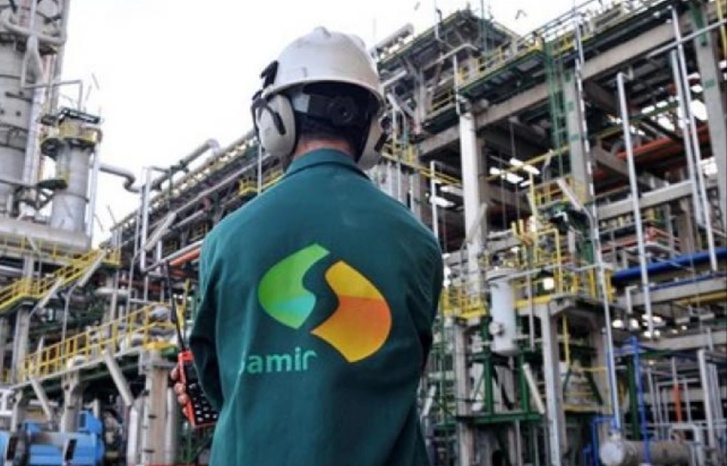 الجبهة الوطنية لإنقاذ المصفاة المغربية للبترول تشهر نقطة نظام الجبهة الوطنية لإنقاذ المصفاة المغربية للبترول تشهر نقطة نظام