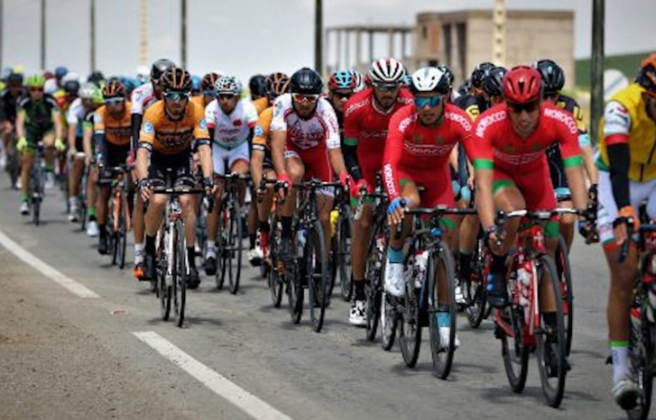 17 دراجا مغربيا ينافسون في البطولة العربية للدراجات بالشارقة