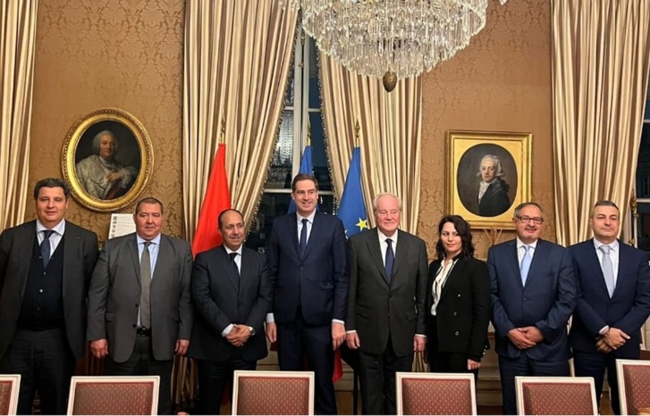 مباحثات رفيعة المستوى بفرنسا لوفد من مجلس المستشارين مباحثات رفيعة المستوى بفرنسا لوفد من مجلس المستشارين