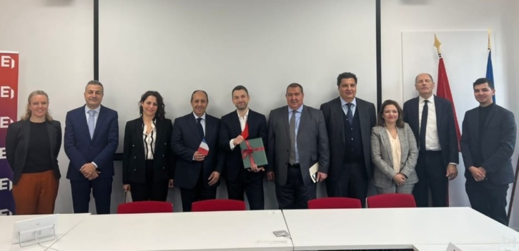 مباحثات رفيعة المستوى بفرنسا لوفد من مجلس المستشارين مباحثات رفيعة المستوى بفرنسا لوفد من مجلس المستشارين