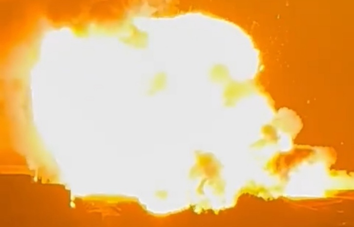 السلطات المحلية تحصي خسائر اندلاع حريق بمستودع للغاز بالمحمدية السلطات المحلية تحصي خسائر اندلاع حريق بمستودع للغاز بالمحمدية