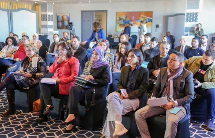 فاعلون يؤكدون استهداف المغرب بالأخبار الزائفة ويقترحون سبل مواجهتها فاعلون يؤكدون استهداف المغرب بالأخبار الزائفة ويقترحون سبل مواجهتها