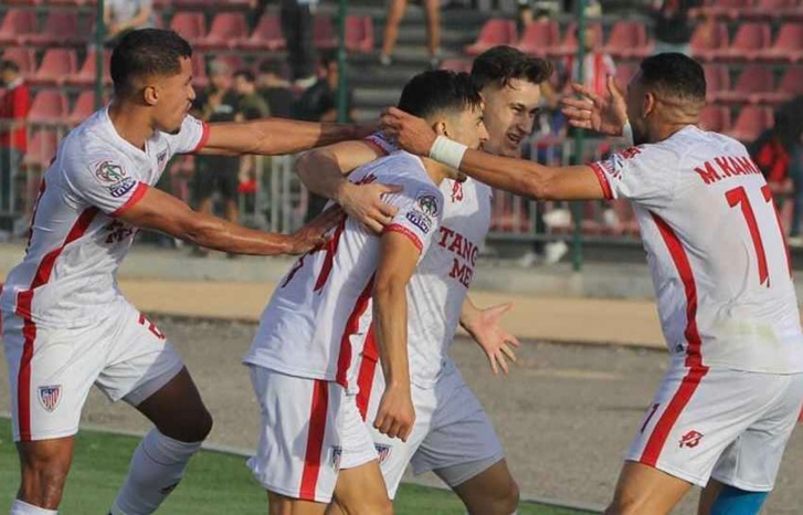 اتحاد تواركة يقلب الطاولة على شباب السوالم وحكم ينجح في أول اختبار له مع "الماط" اتحاد تواركة يقلب الطاولة على شباب السوالم وحكم ينجح في أول اختبار له مع "الماط"