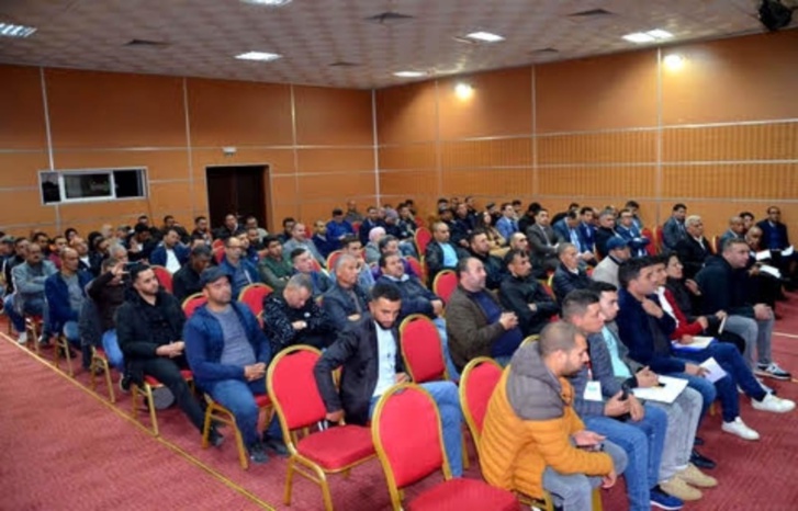 وكالة تقنين أنشطة القنب الهندي تنظم لقاء تحسيسيا بالحسيمة وكالة تقنين أنشطة القنب الهندي تنظم لقاء تحسيسيا بالحسيمة