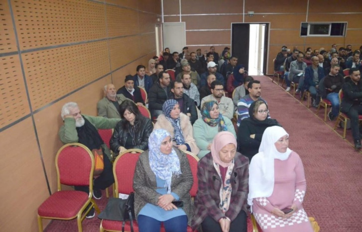 وكالة تقنين أنشطة القنب الهندي تنظم لقاء تحسيسيا بالحسيمة وكالة تقنين أنشطة القنب الهندي تنظم لقاء تحسيسيا بالحسيمة