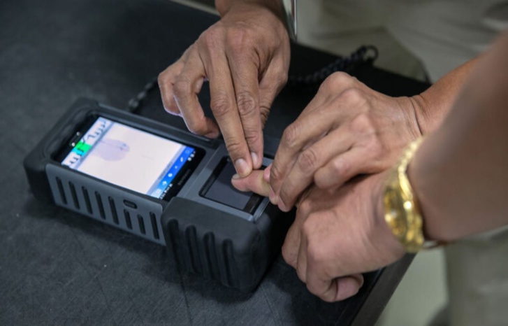 أجهزة تحتوي على بيانات عسكرية أمريكية حساسة تُباعُ على موقع eBay أجهزة تحتوي على بيانات عسكرية أمريكية حساسة تُباعُ على موقع eBay