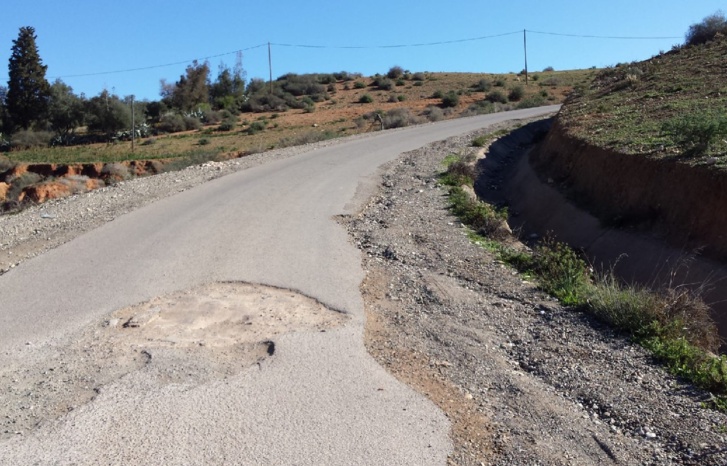 الإهمال ينخُر دوار "إِقَشْعِونْ المنسي" الإهمال ينخُر دوار "إِقَشْعِونْ المنسي"