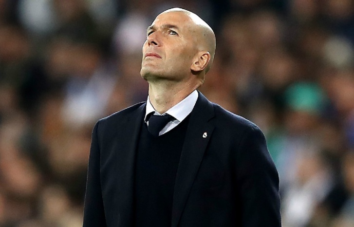 زيزو كتب تاريخ فرنسا ورئيس اتحادها استصغره زيزو كتب تاريخ فرنسا ورئيس اتحادها استصغره