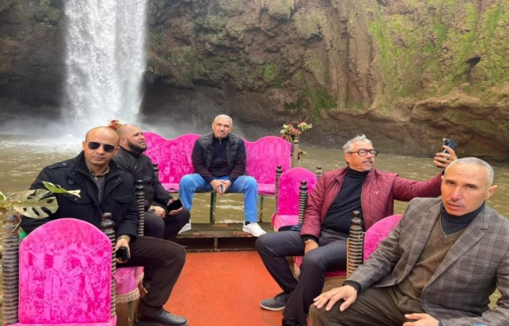 هكذا دخل عامل إقليم أزيلال قلوب متتبعيه من خلال الزيارات التفقدية للجماعات الترابية أزود نموذجا هكذا دخل عامل إقليم أزيلال قلوب متتبعيه من خلال الزيارات التفقدية للجماعات الترابية أزود نموذجا