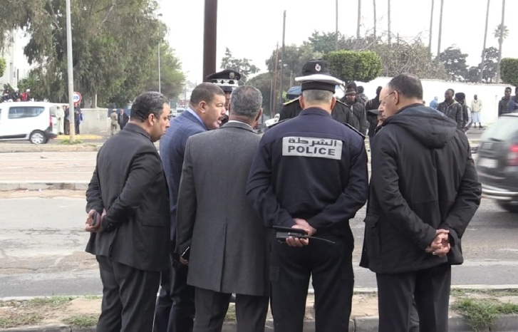 مهاجرون غير نظاميين أفارقة يحتلون حيا بالبيضاء مهاجرون غير نظاميين أفارقة يحتلون حيا بالبيضاء