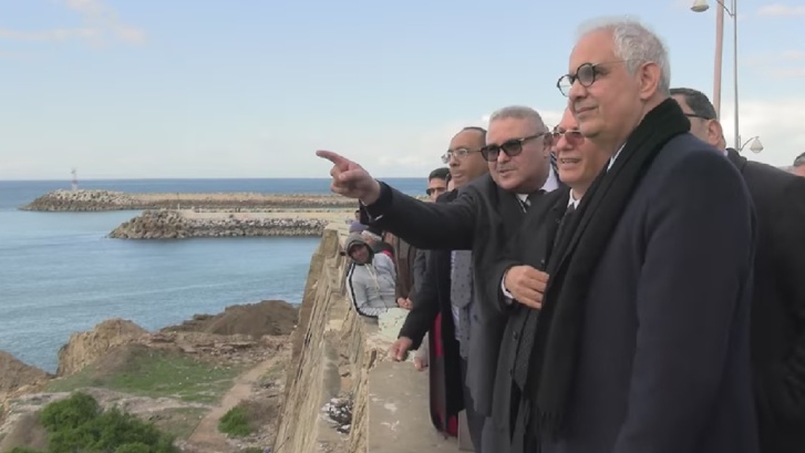 نزار بركة يرصد أزيد من 68 مليار سنتيم في مشاريع لتنمية العرائش نزار بركة يرصد أزيد من 68 مليار سنتيم في مشاريع لتنمية العرائش