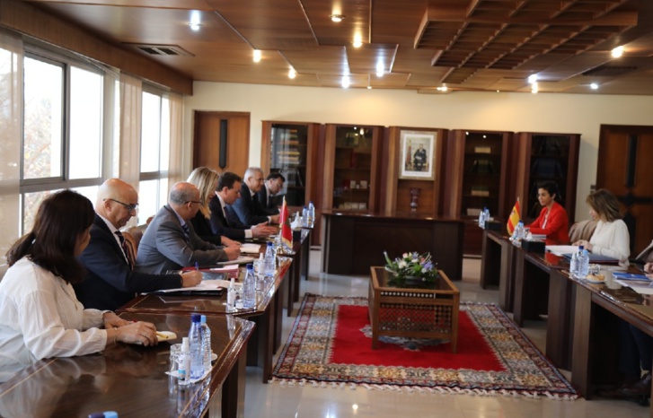 الرباط ومدريد تتباحثان سبل تطوير قطاع النقل الرباط ومدريد تتباحثان سبل تطوير قطاع النقل