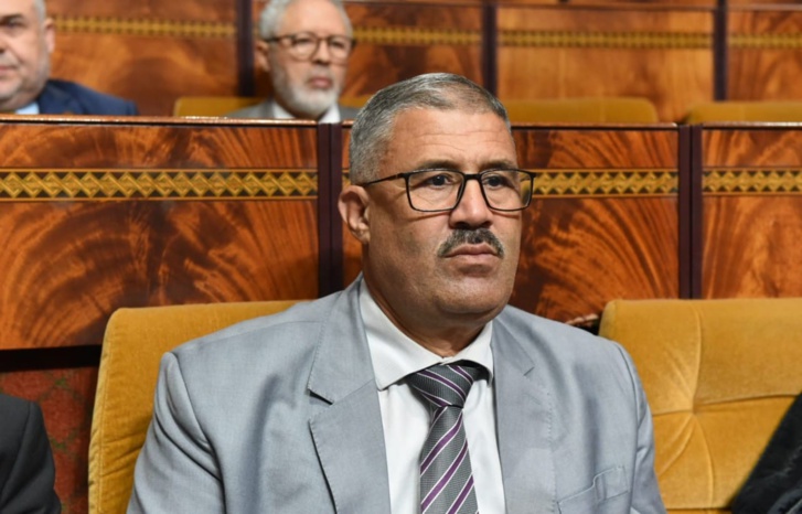 تجمعات سكنية بالجديدة محرومة من الكهرباء تجمعات سكنية بالجديدة محرومة من الكهرباء