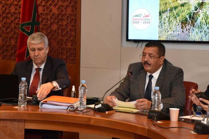 وزير الفلاحة يشبه الوضع الاقتصادي الحالي بـ"عام الجوع" وزير الفلاحة يشبه الوضع الاقتصادي الحالي بـ"عام الجوع"