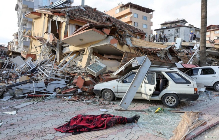 ارتفاع عدد قتلى زلزال تركيا وسوريا