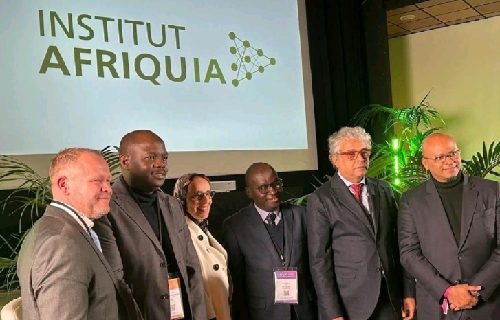 المعرض العالمي بفرنسا يتوج جامعة وجدة بهذا اللقب المعرض العالمي بفرنسا يتوج جامعة وجدة بهذا اللقب