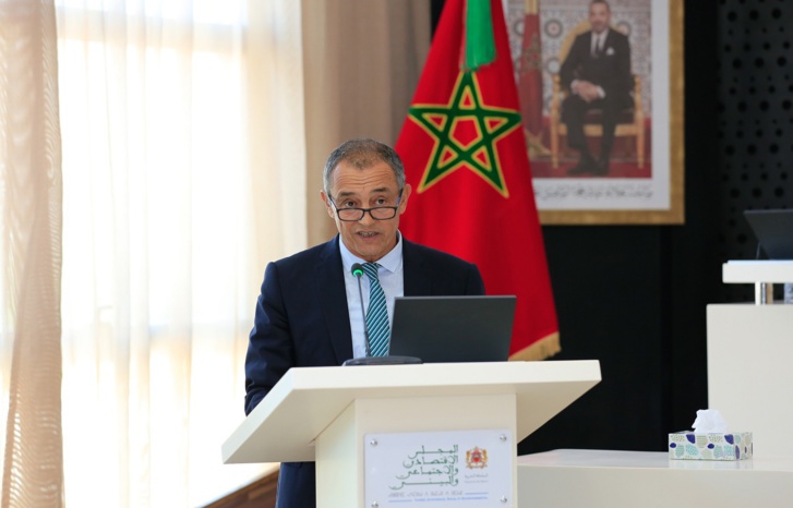 أحمد رضى الشامي: "الأخبار الزائفة تؤسس رأيا عاما موازيا للرأي العام الحقيقي" أحمد رضى الشامي: "الأخبار الزائفة تؤسس رأيا عاما موازيا للرأي العام الحقيقي"