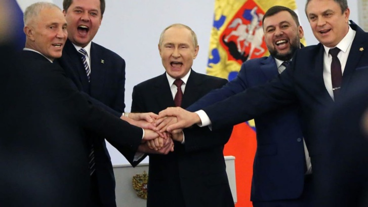 أمريكا تُحَذِّر دولا عربية من الوقوف إلى جانب روسيا في أوكرانيا أمريكا تُحَذِّر دولا عربية من الوقوف إلى جانب روسيا في أوكرانيا