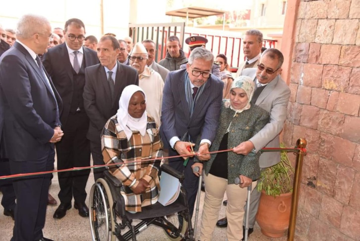 الوالي المنسق العام للمبادرة الوطنية للتنمية البشرية يشرف على تدشين مراكز اجتماعية إنسانية بأزيلال الوالي المنسق العام للمبادرة الوطنية للتنمية البشرية يشرف على تدشين مراكز اجتماعية إنسانية بأزيلال