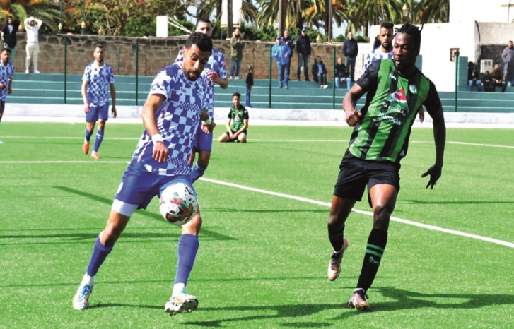 من مباراة سريع وادي زم وسطاد المغربي/ تصوير: ادريس واعزيز من مباراة سريع وادي زم وسطاد المغربي/ تصوير: ادريس واعزيز