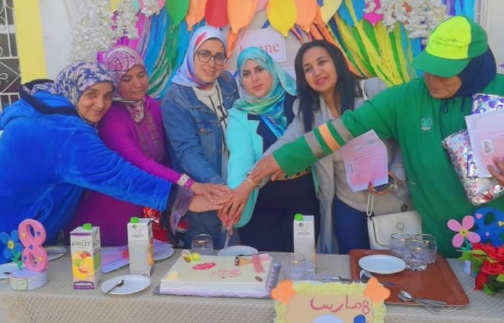 وزان تحتفي بالنساء عاملات النظافة في يومهن العالمي وزان تحتفي بالنساء عاملات النظافة في يومهن العالمي