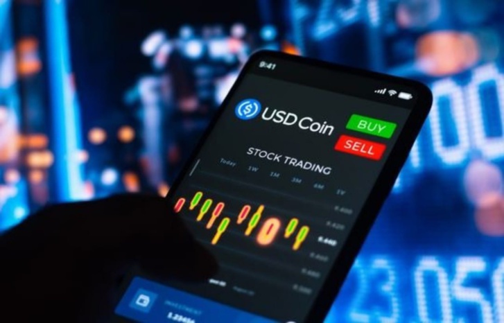 هبوط حاد في عملة USDC المشفرة بعد إفلاس بنك "سيليكون فالي" هبوط حاد في عملة USDC المشفرة بعد إفلاس بنك "سيليكون فالي"