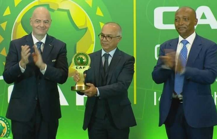 جلالة الملك يعلن ترشح المغرب إلى جانب إسبانيا والبرتغال لاستضافة مونديال 2030 جلالة الملك يعلن ترشح المغرب إلى جانب إسبانيا والبرتغال لاستضافة مونديال 2030