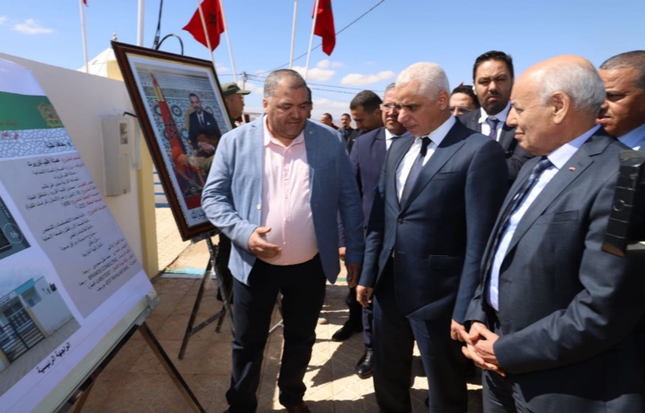 البروفيسور "آيت طالب" يعطي انطلاقة خدمات 16 مؤسسة صحية حضرية وقروية بجهة الشرق البروفيسور "آيت طالب" يعطي انطلاقة خدمات 16 مؤسسة صحية حضرية وقروية بجهة الشرق