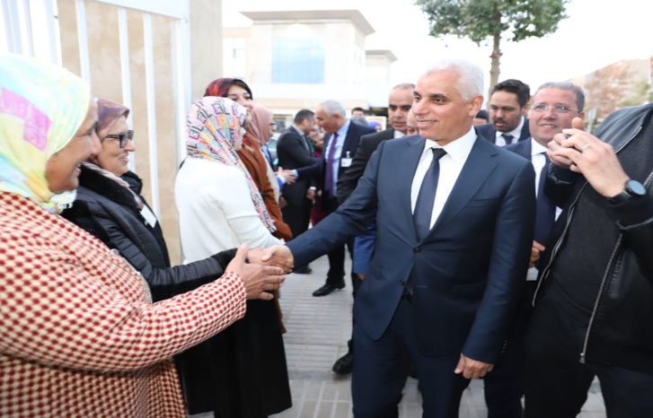 البروفيسور "آيت طالب" يعطي انطلاقة خدمات 16 مؤسسة صحية حضرية وقروية بجهة الشرق البروفيسور "آيت طالب" يعطي انطلاقة خدمات 16 مؤسسة صحية حضرية وقروية بجهة الشرق