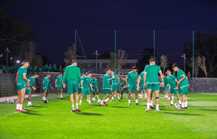 أجواء حماسية في معسكر أسود الأطلس تحضيرا لودية البرازيل.. أجواء حماسية في معسكر أسود الأطلس تحضيرا لودية البرازيل..